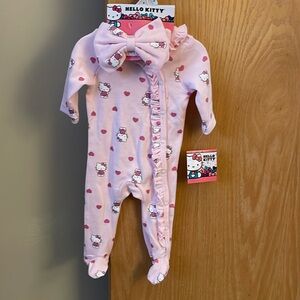 Hello Kitty newborn outfit